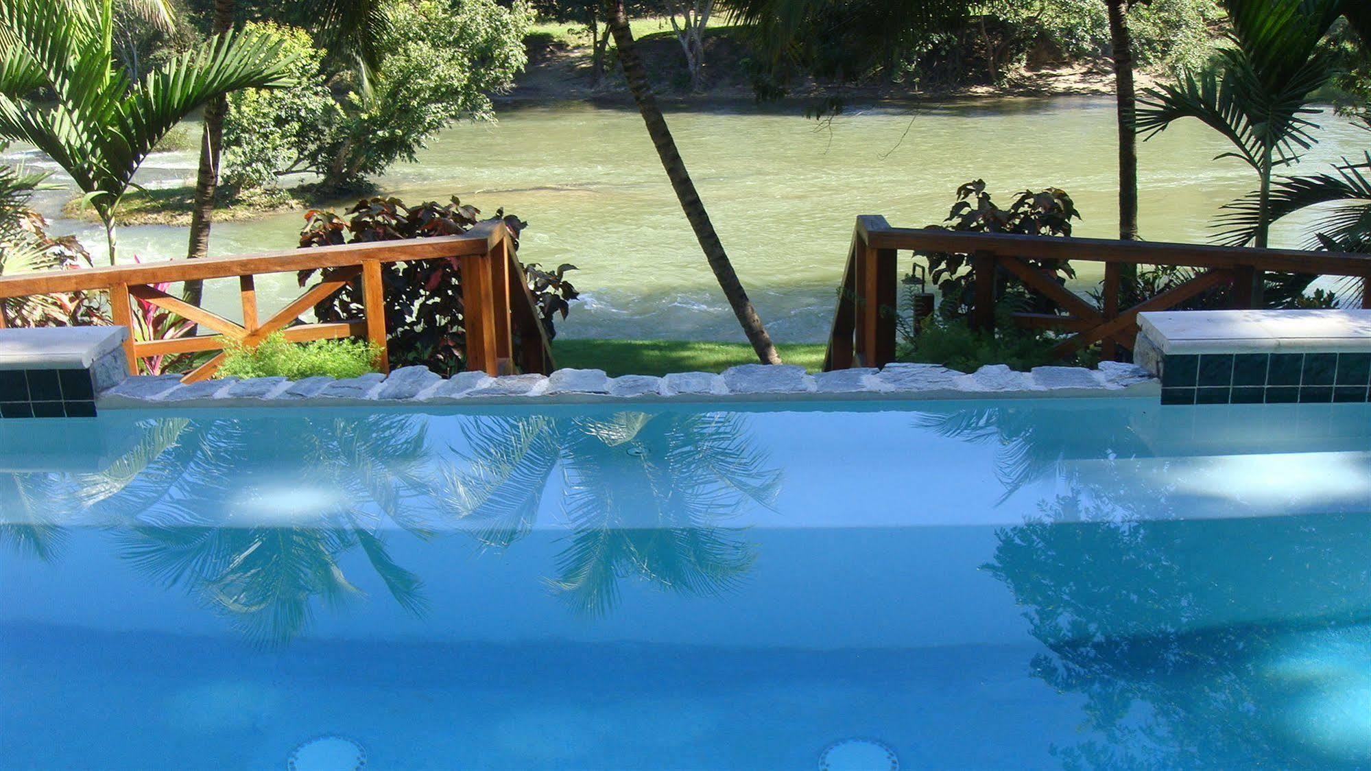 Mahogany Hall Luxury Boutique Resort San Ignacio Kültér fotó