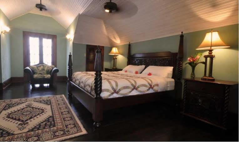 Mahogany Hall Luxury Boutique Resort San Ignacio Kültér fotó